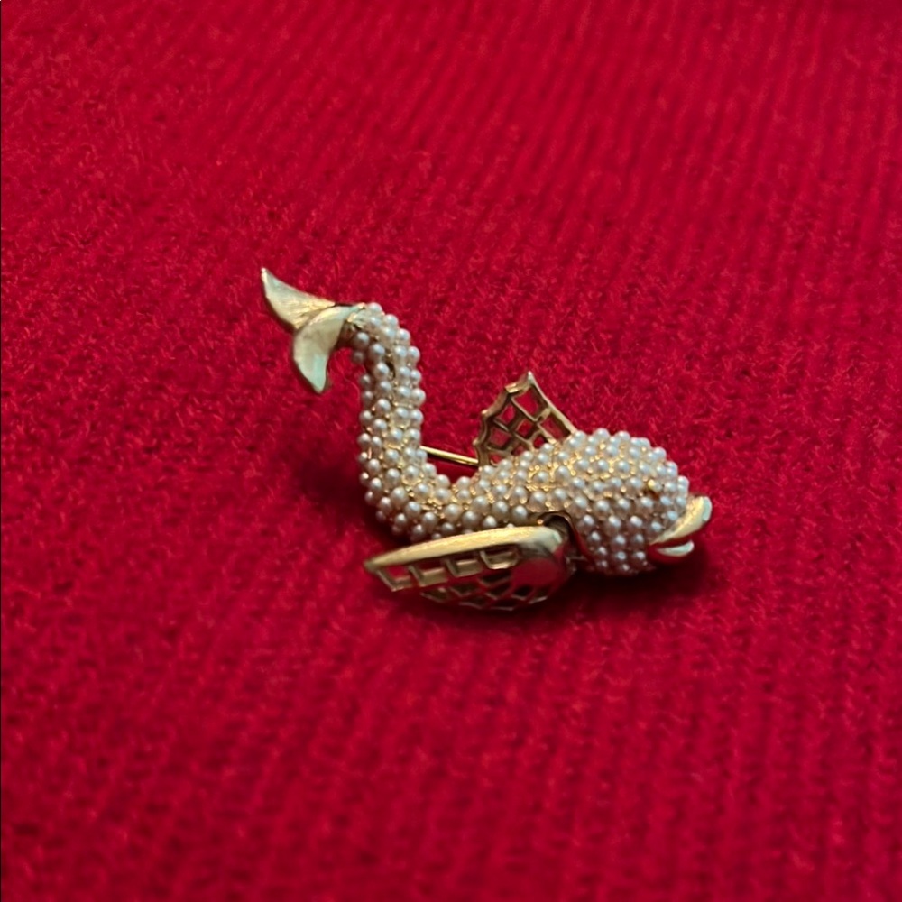 Vintage HAR Jewelry Company Gold and Pearl Koi Fish Brooch in Mint Condition